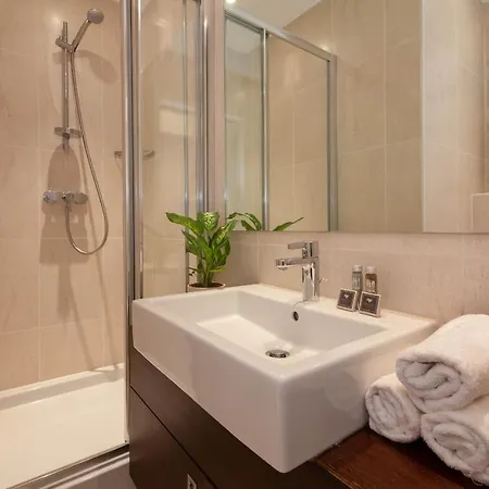 Sleeps 4 * Chamonix