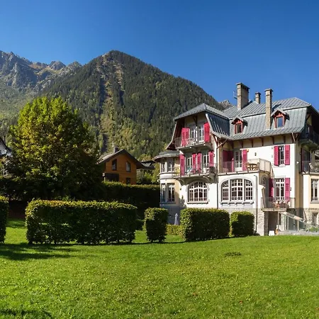 Sleeps 4 Apartment Chamonix